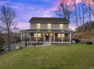 701 Mount Airy Rd, New Windsor, NY 12553