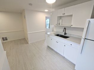 2249 Grove St #B, Sarasota, FL 34239