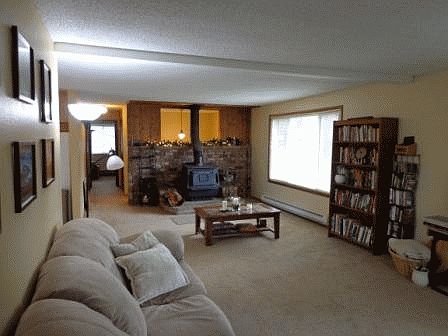 5th image of 2880 Corfu Blvd NE
