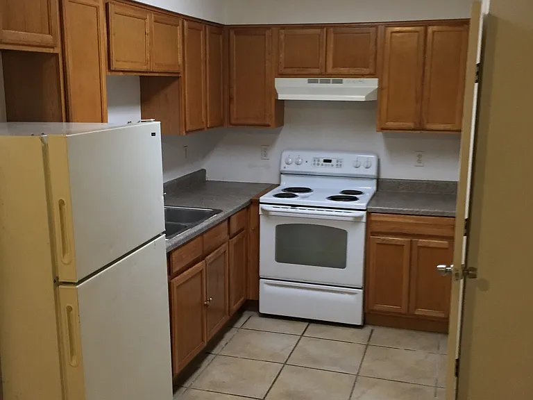 7701 Downman Rd — Photo 6