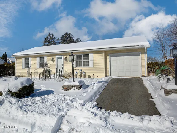 1 Belmar Ave, Selinsgrove, PA 17870