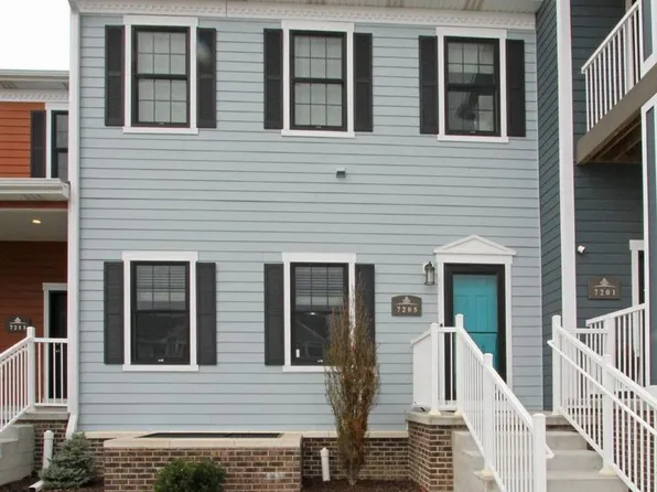 7205 Kentwell Ln, Lincoln, NE 68516