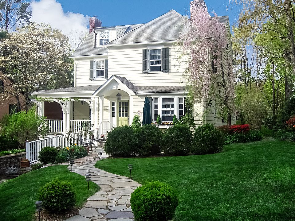 Center Hall Colonial in Edgewood