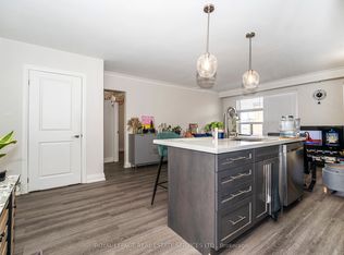 2637 Keele St E #9, Toronto, ON M6L2P2