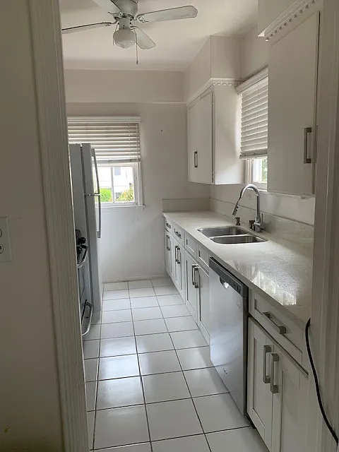 1/2 S Doheny Dr, Beverly Hills — Photo 4