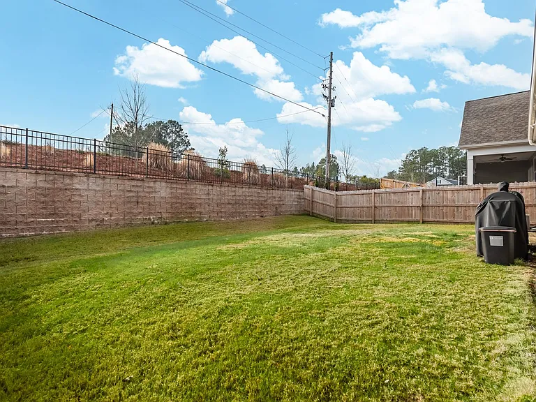 1218 Underbrush Dr — Photo 26