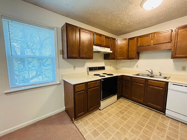 1233PB -Ellett Road Duplexes -Lester - M — Photo 104