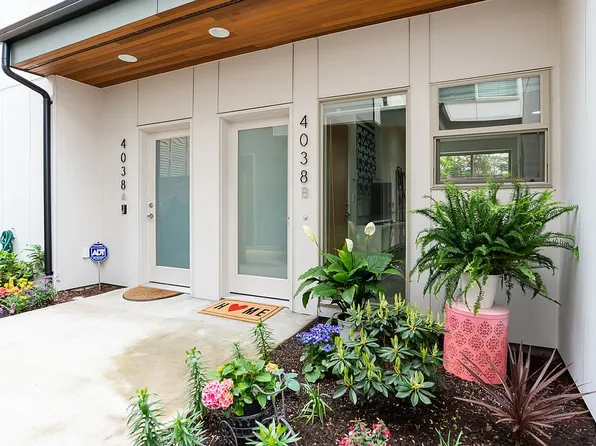 4038 California Ave SW Unit B, Seattle, WA 98116