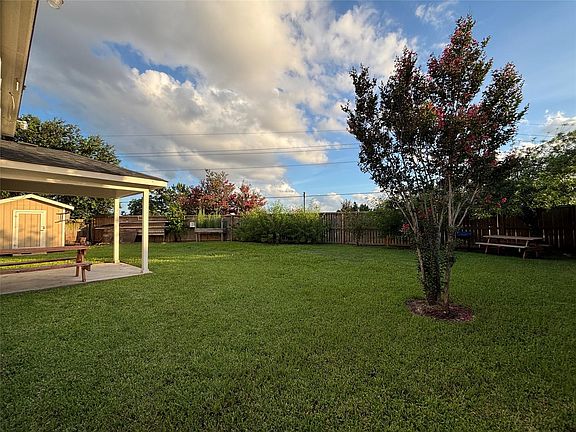 5th image of 20907 New Leaf Ct