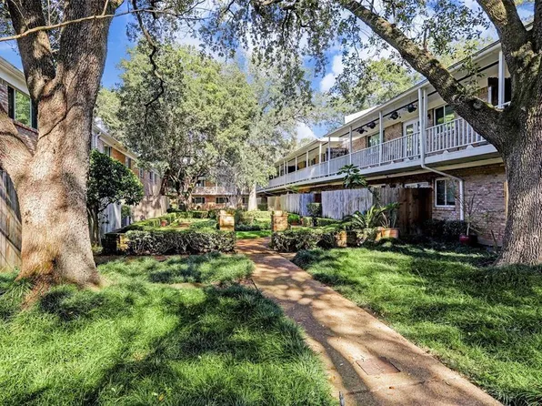4040 San Felipe St APT 109, Houston, TX 77027