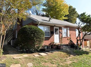 931 S Wakefield St, Arlington, VA 22204