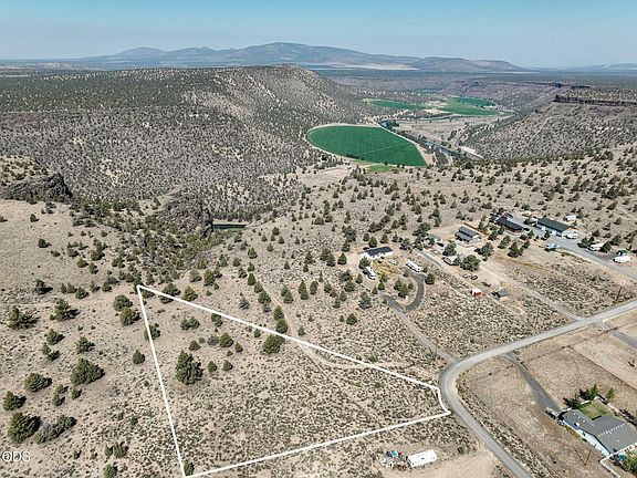 3rd image of 0 SE Custer Rd #Rl01600