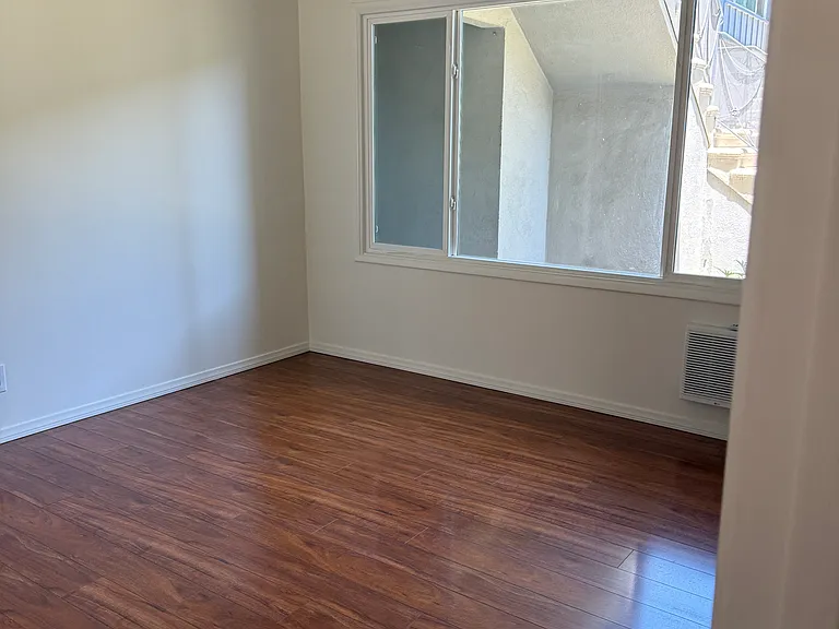 5319 Radford Ave #3 — Photo 18