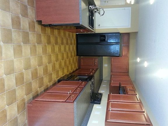 2nd image of 13870 Phoenix Dr