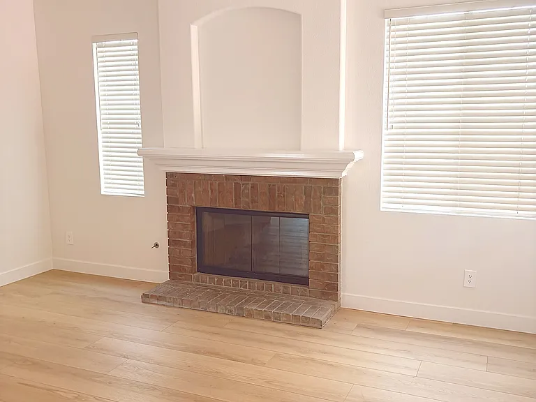 2906 Avenida Valera — Photo 5