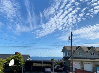 1435 W 5th St, Port Angeles, WA