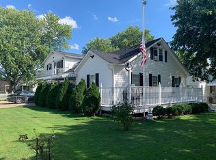 1913 Parkview Dr, Saint Albans, WV 25177