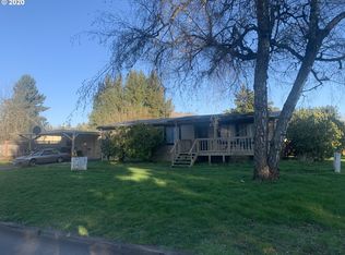 1725 Harbor Dr, Springfield, OR 97477