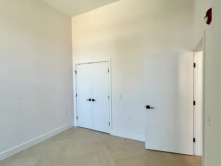 1705 N 7th St #6 — Photo 10