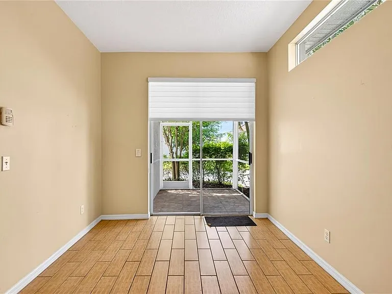 10801 Spring Mountain Pl — Photo 19