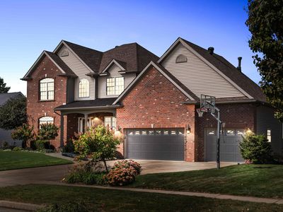 2104 Woodbine Rd, Bloomington, IL, 61704