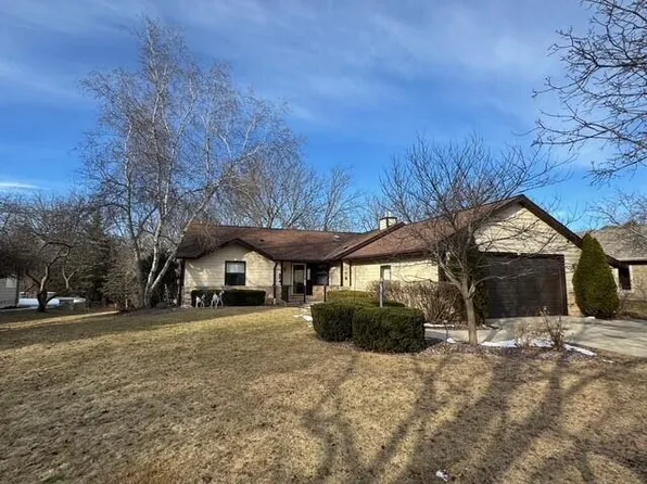 180 Monica AVENUE, Burlington, WI 53105