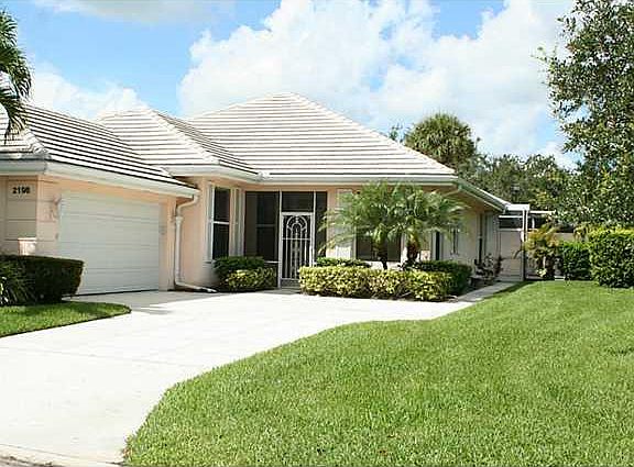 3rd image of 2198 SW Mayflower Dr #2198