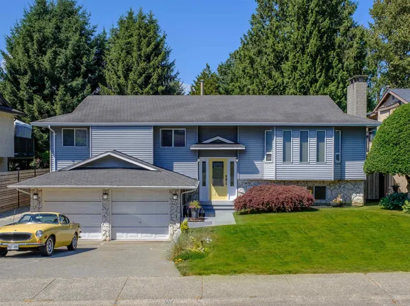 21159 Douglas Ave, Maple Ridge, BC V4R 2H7