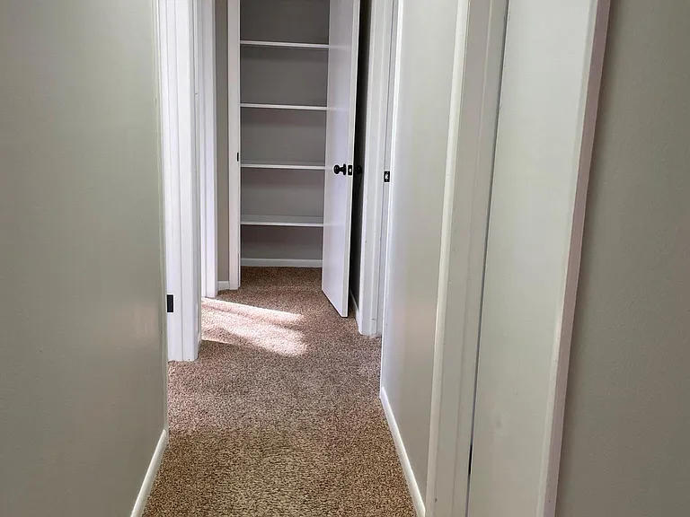 654 Hemlock Dr — Photo 19