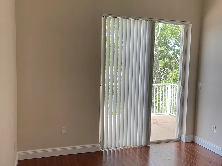 9828 Stover Way — Photo 21
