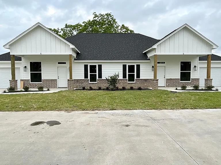 4656 S Garden Dr — Photo 3