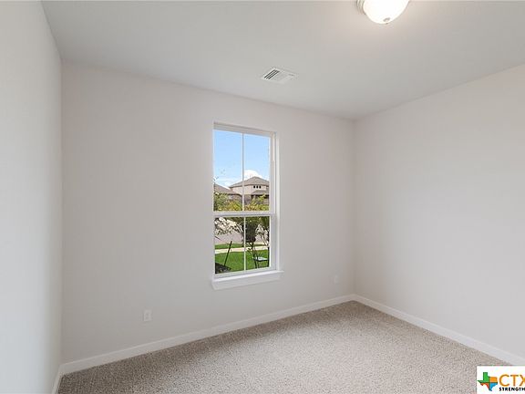 4th image of 2192 Zachry Dr