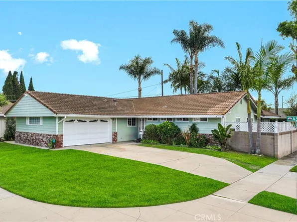 17291 Ash St, Fountain Valley, CA 92708