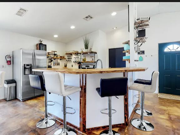 4th image of 61714 Alta Mesa Dr