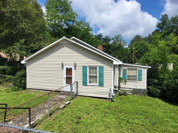 1406 Augusta Rd, Warrenville, SC 29851