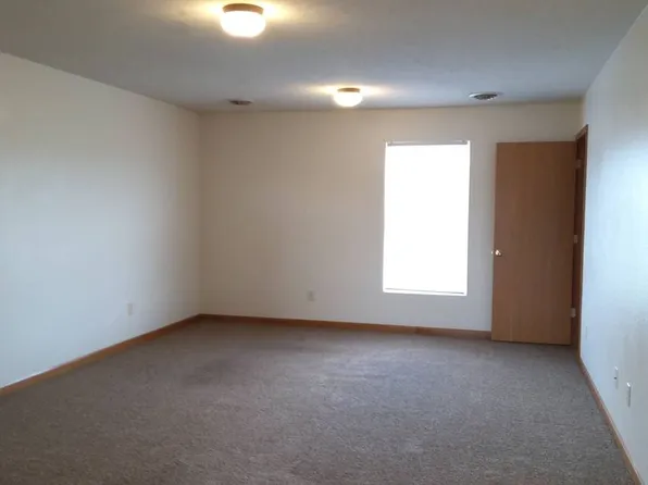 279 Woodridge Court, 279 Woodridge Ct APT B, Goshen, IN 46528