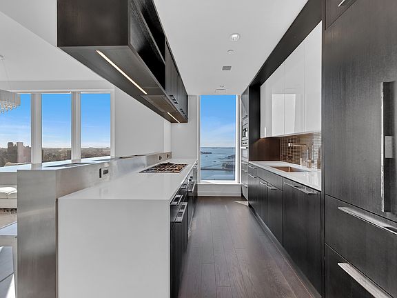 4th image of 252 South St #45C