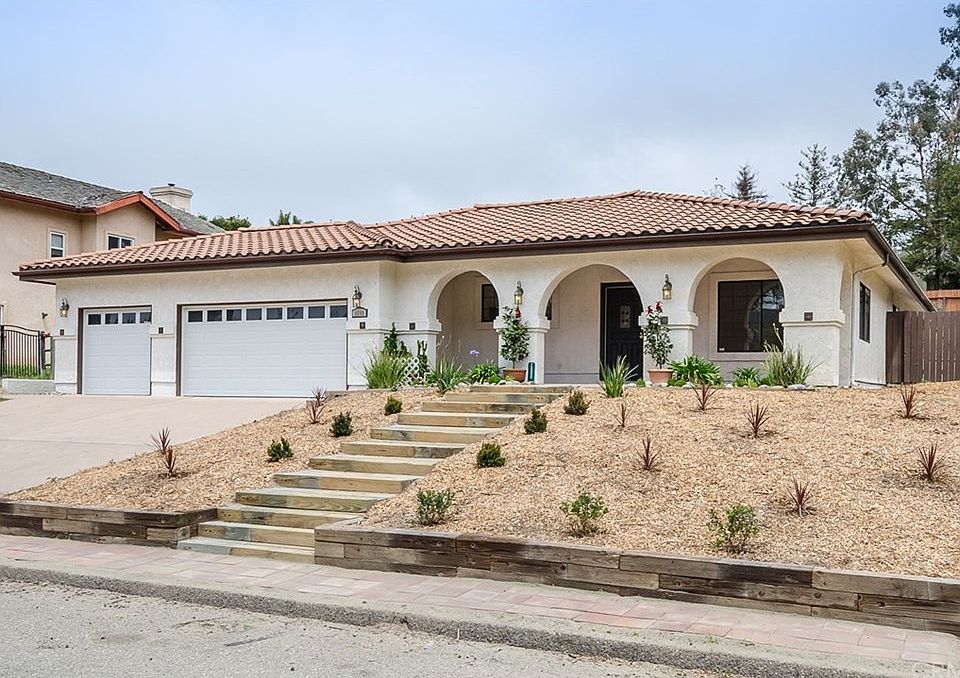 2nd image of 2680 Brentwood Cir