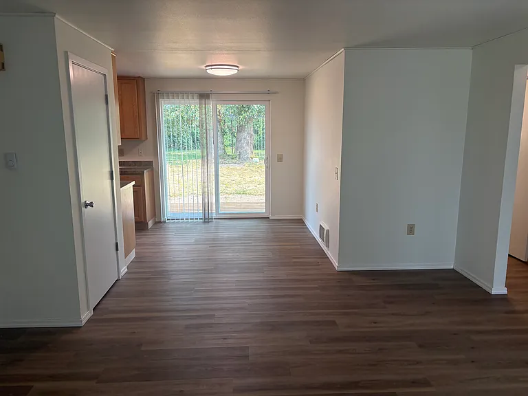 17235 161st Pl SE #B — Photo 3