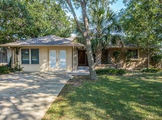 233 SW Rand Dr, Burleson, TX 76028