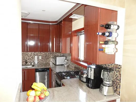 Sold by High Class Realty SB LLC | media 24