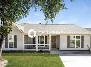374 Eagles Crossing Cir, Riverdale, GA 30274
