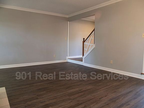 4th image of 3741 Charleston Square Dr