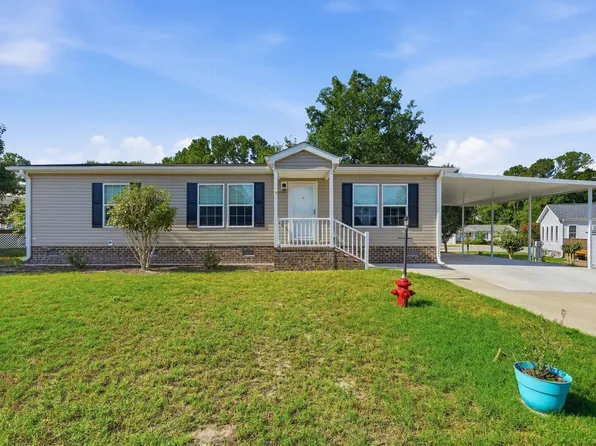 4555 Manitook Dr., Little River, SC 29566
