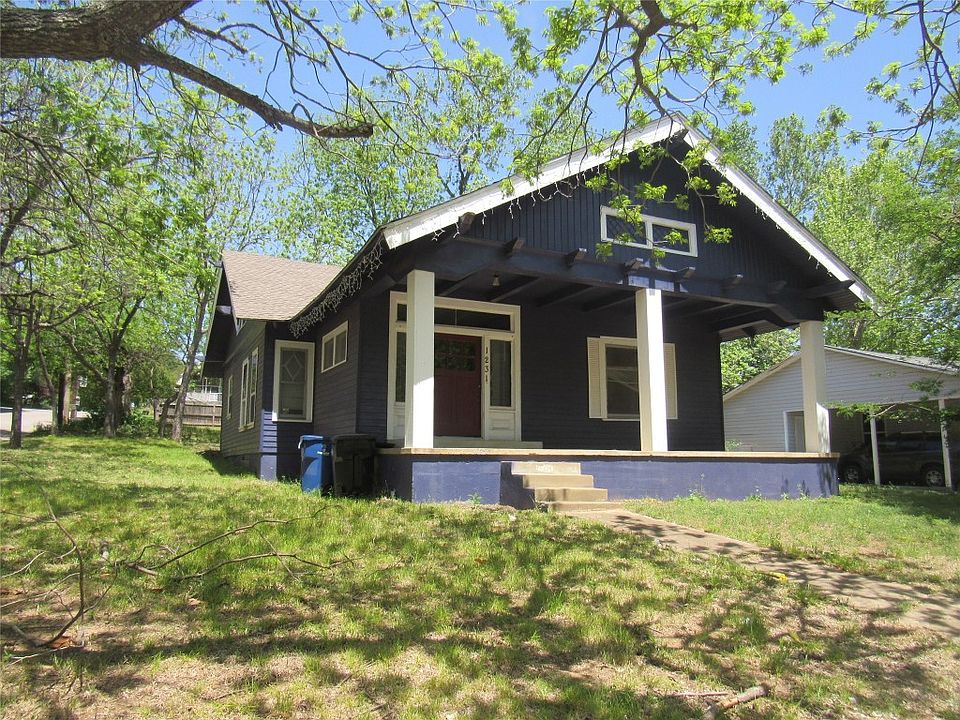 1231 W Crawford St, Denison, TX 75020 MLS 20309184 Zillow