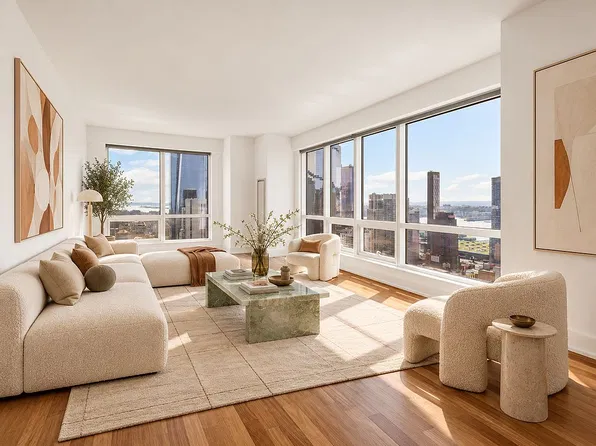 350 W 42nd St APT 42H, New York, NY 10036