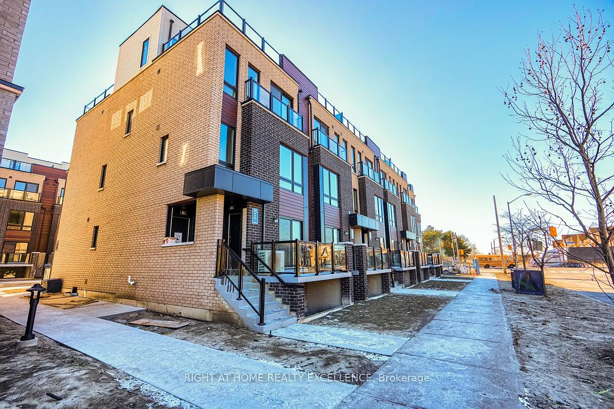 2 bed, $2,270 — Photo 3