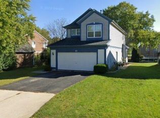 23 Linden Ct, South Elgin, IL 60177