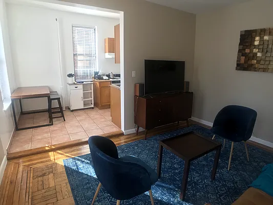 Rented by Charles Coutinho LLC | media 31