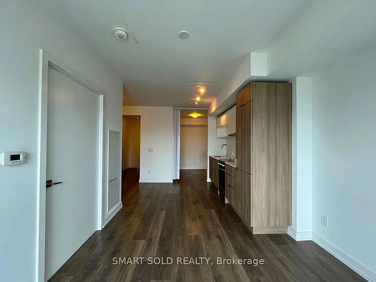 159 Wellesley St E #1706 — Photo 3